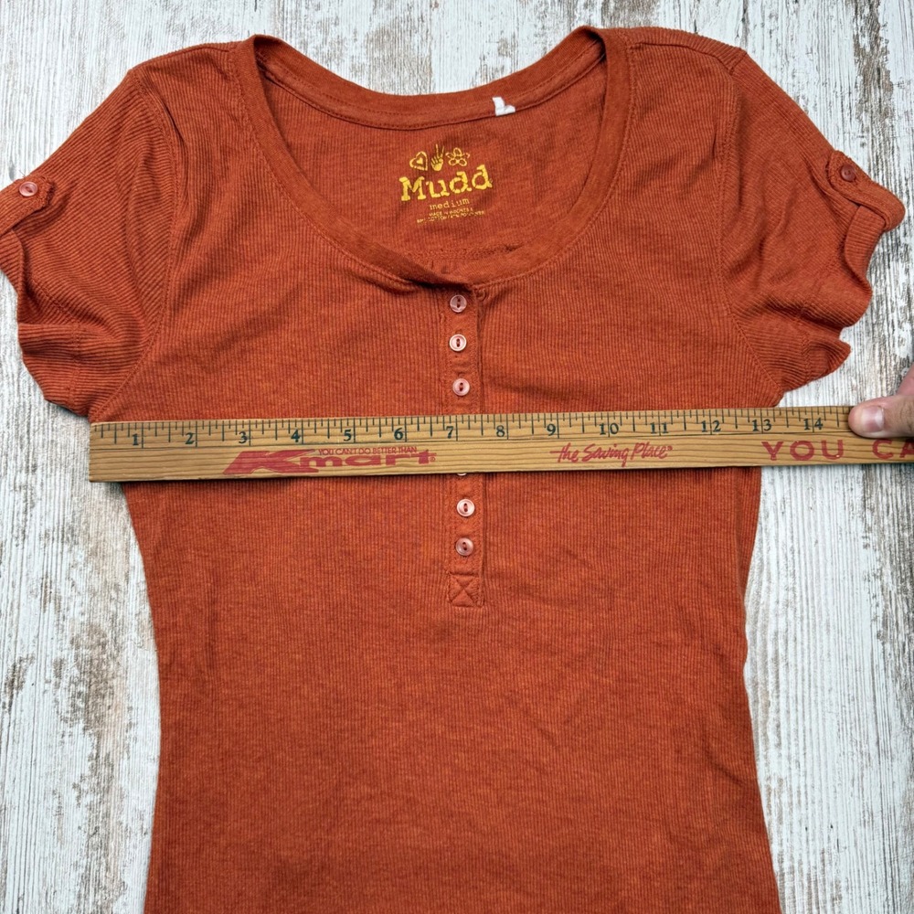 VTG Y2K Mudd Rust Orange Fitted Ribbed Henley Short Sleeve Button Top Medium - Picture 7 of 8